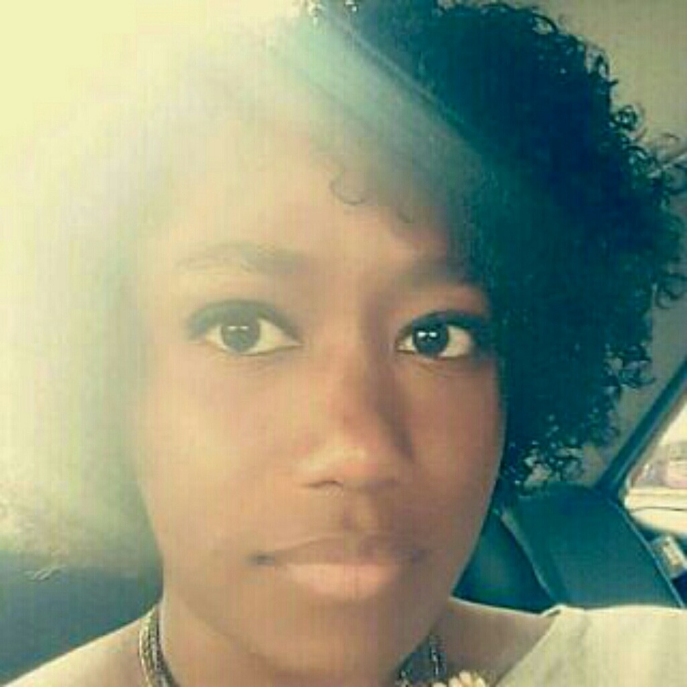 Meet your Posher, Lavonne