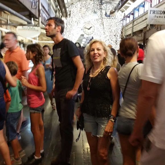 Meet your Posher, Patti - Picture 3 of 6