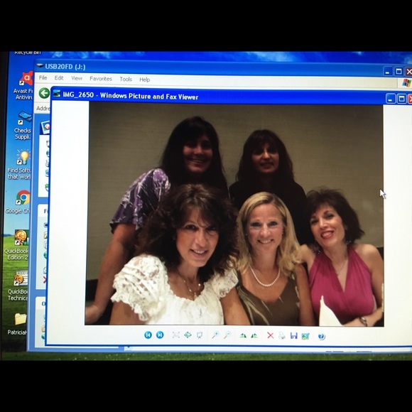 Meet your Posher, Patti - Picture 5 of 6