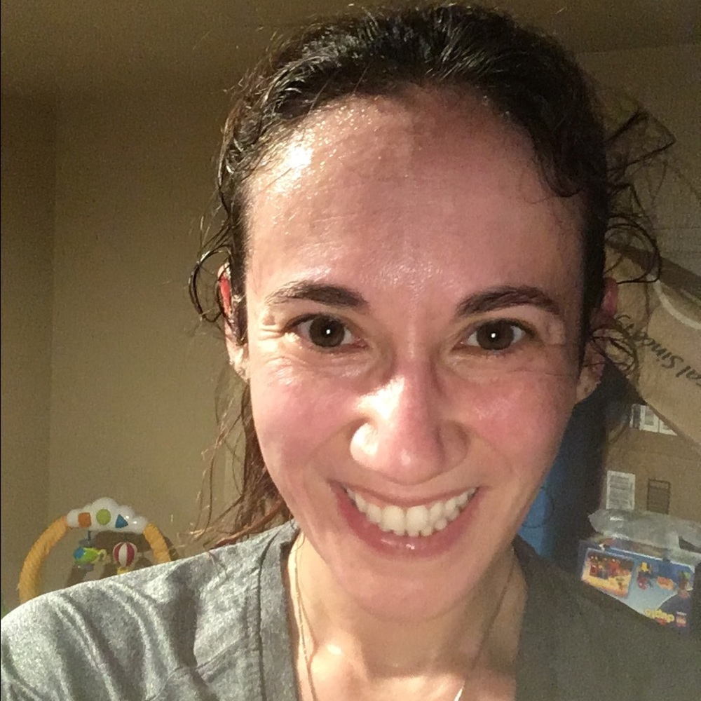Meet your Posher, Andrea