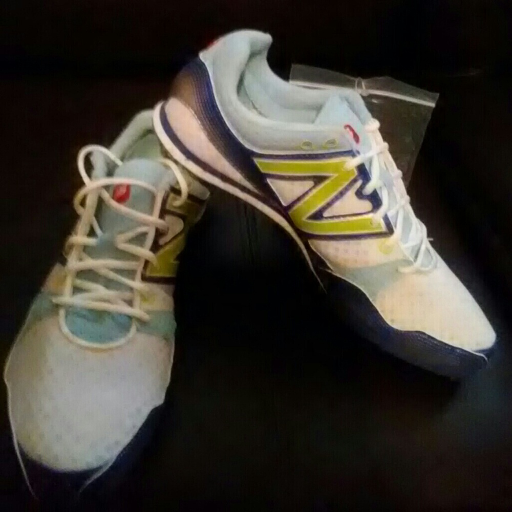 Women's New Balance Track shoes