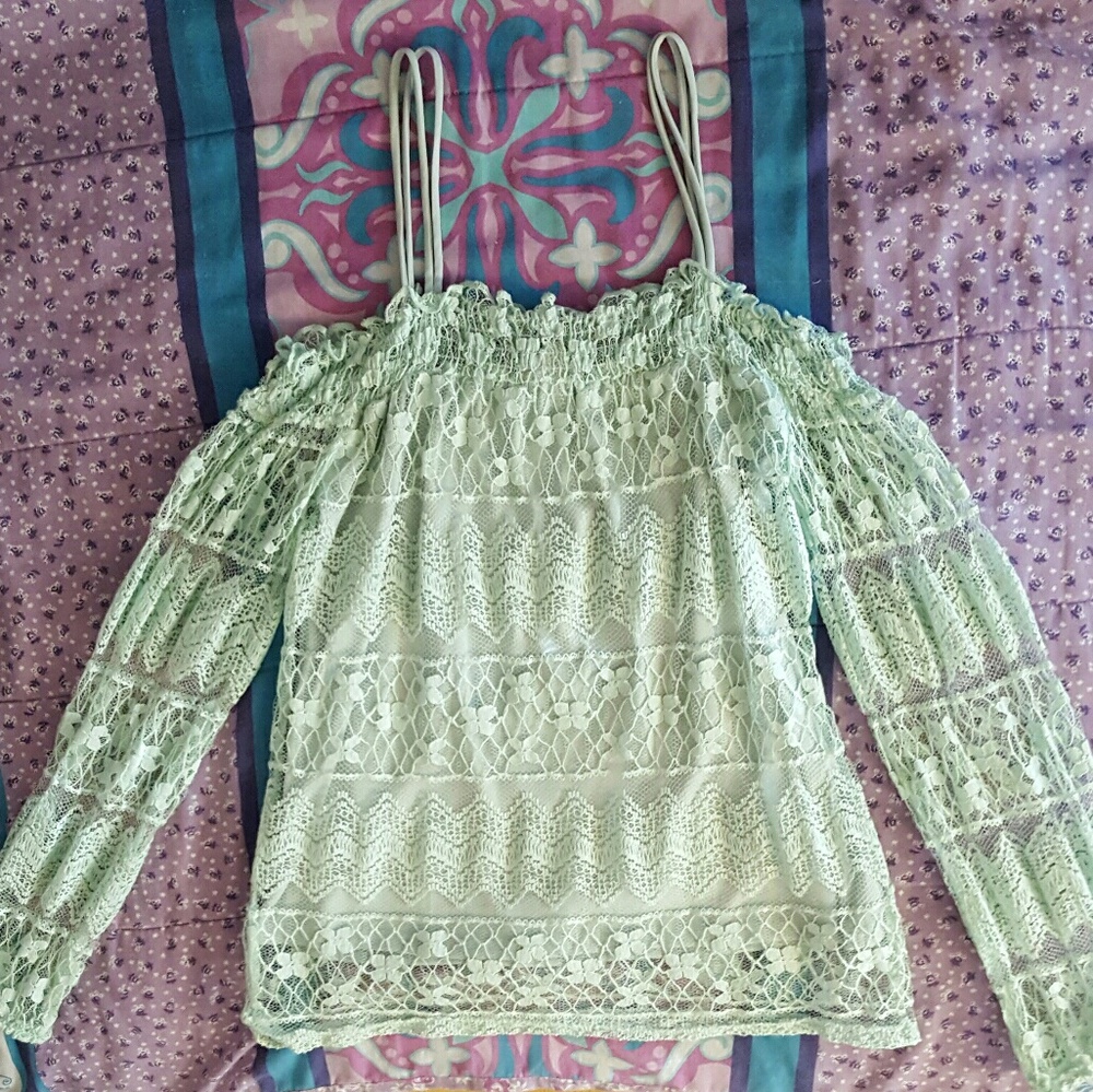Off The Shoulder Long-Sleeve Lace Top (Mint)