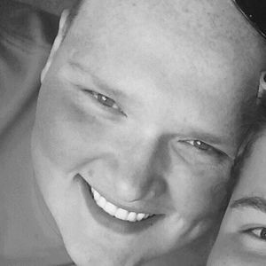 Meet your Posher, Adam