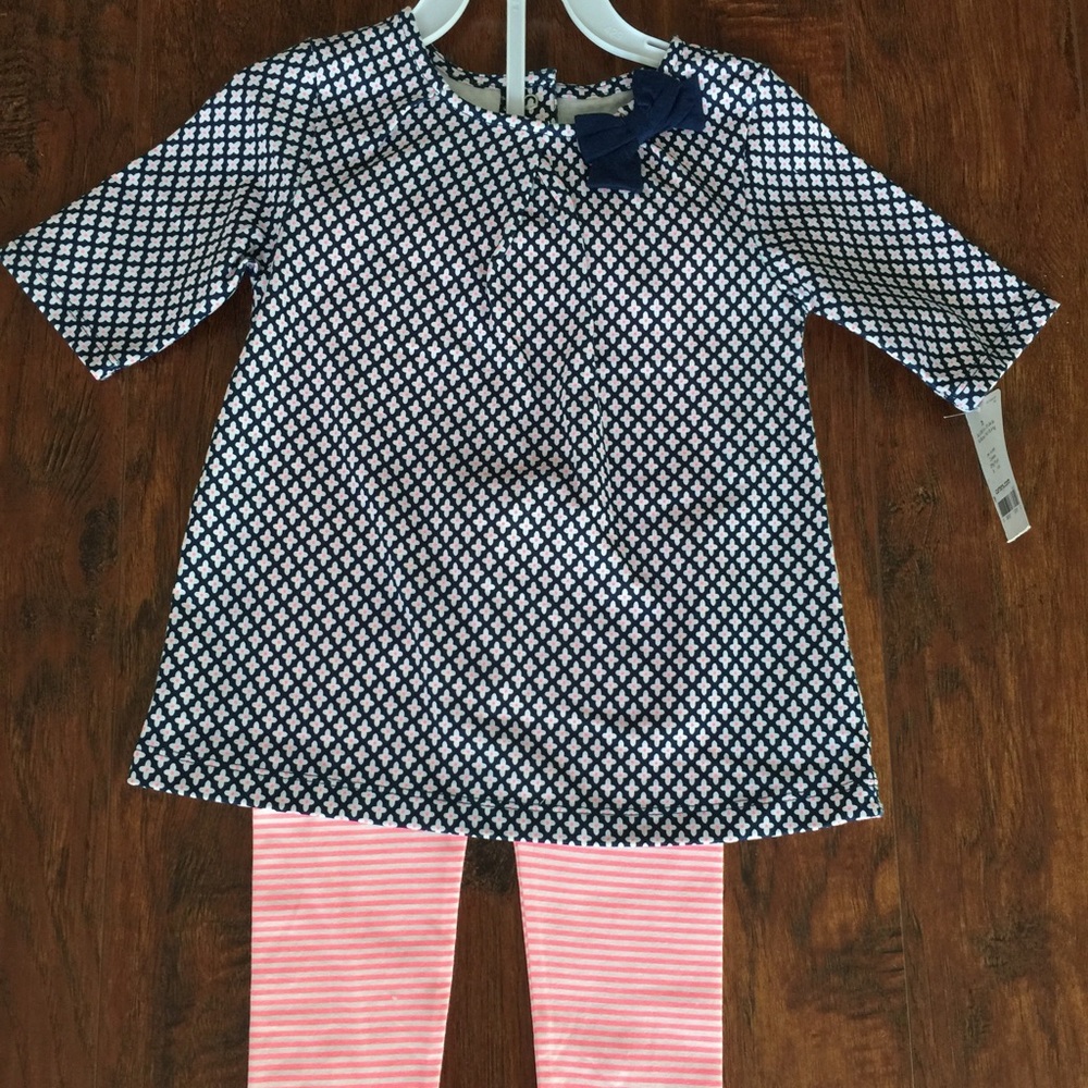 Carter's outfit