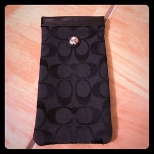 Coach eyeglass pouch