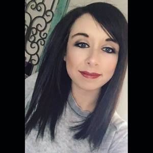 Meet your Posher, Leslie