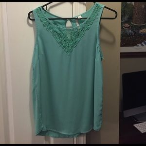 Lauren Conrad blouse