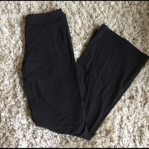 Lululemon Grove Pant Black Full on Luon