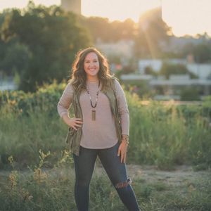 Meet your Posher, Abigail