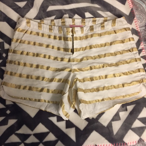 Lilly Pulitzer Pants - EUC Adie shorts