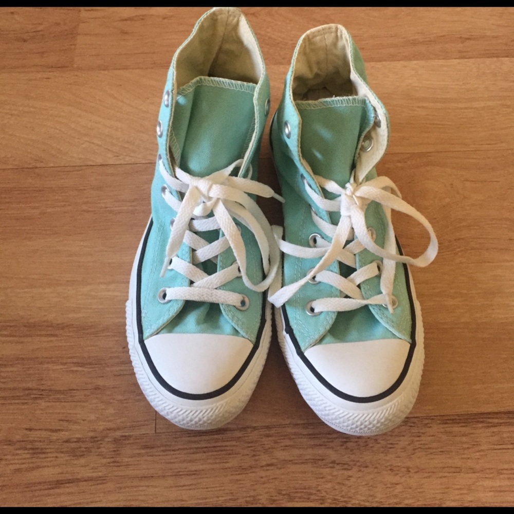 Turquoise converse all star high tops