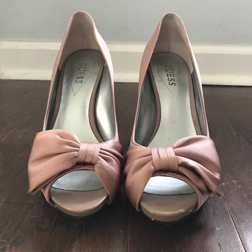 Guess blush bow heels
