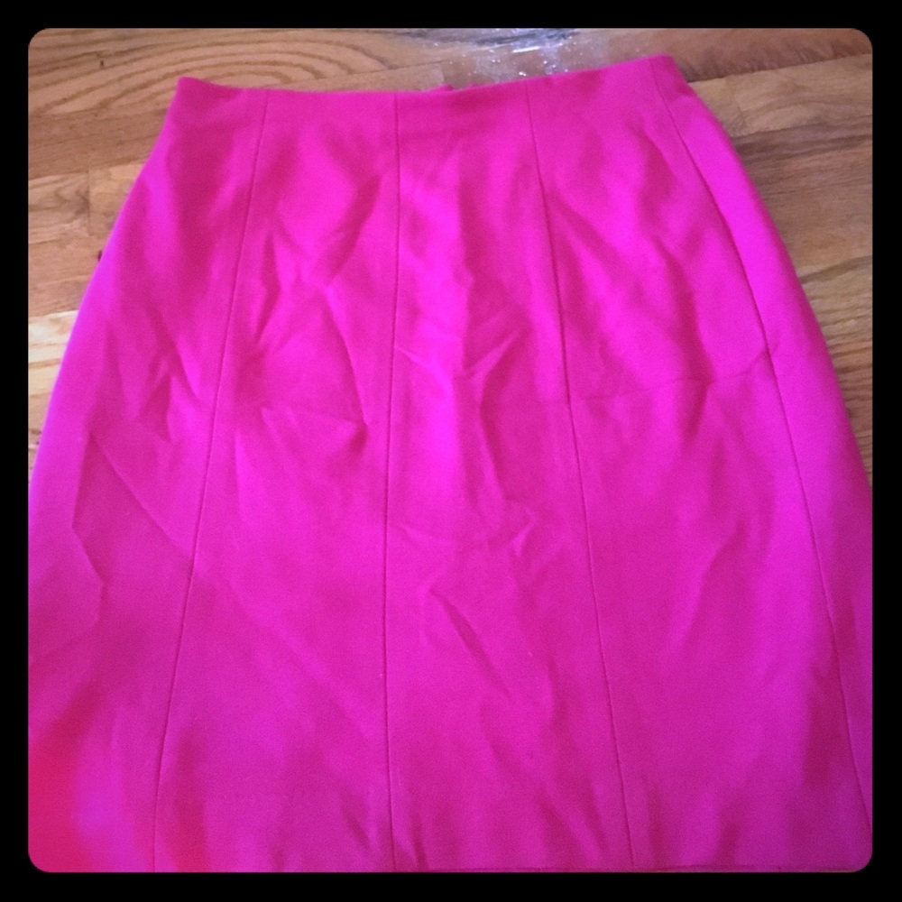 Pink pencil skirt - Ann Taylor