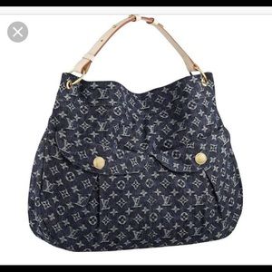 Authentic Louis Vuitton Denim Daily GM Hobo