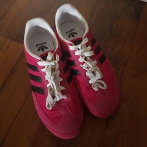Shoes - Kid shoes Shoes - Kid shoes