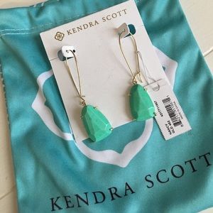 Kendra Scott turquoise drop