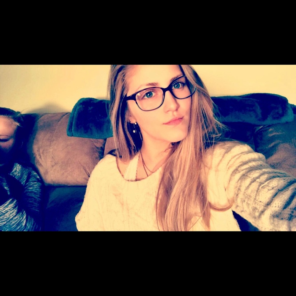 Meet your Posher, Faith