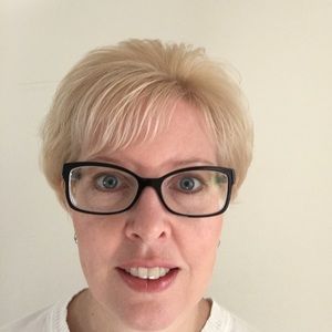 Meet your Posher, Leslie