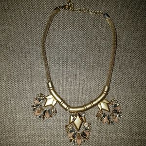 Stella and dot statement necklace