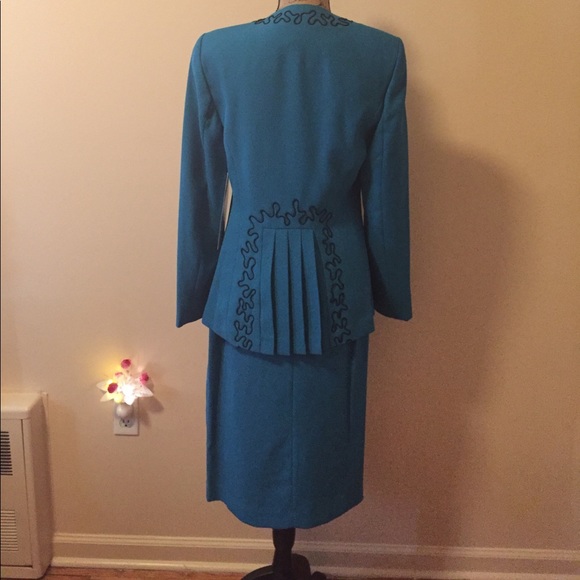 ASHRO 2 pc. Blazer and skirt 🔵⚫️🔵 - Picture 2 of 8