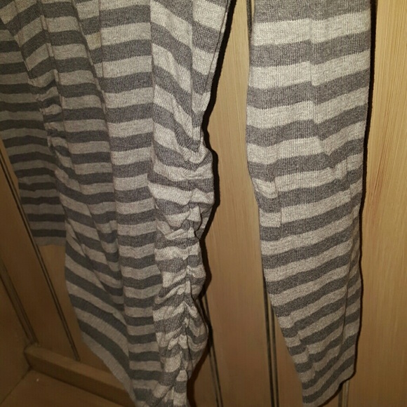 Gray Maternity Sweater - Picture 3 of 4