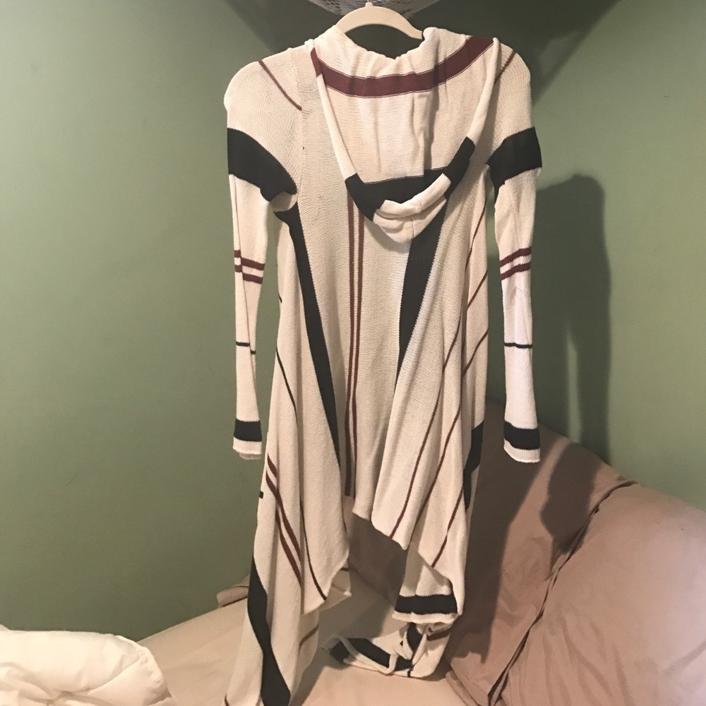 Summer Cardigan - Picture 3 of 3