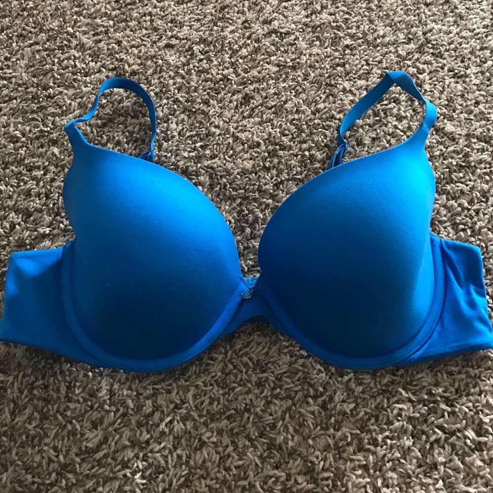 Victoria Secret Bra - Lined Demi 36C
