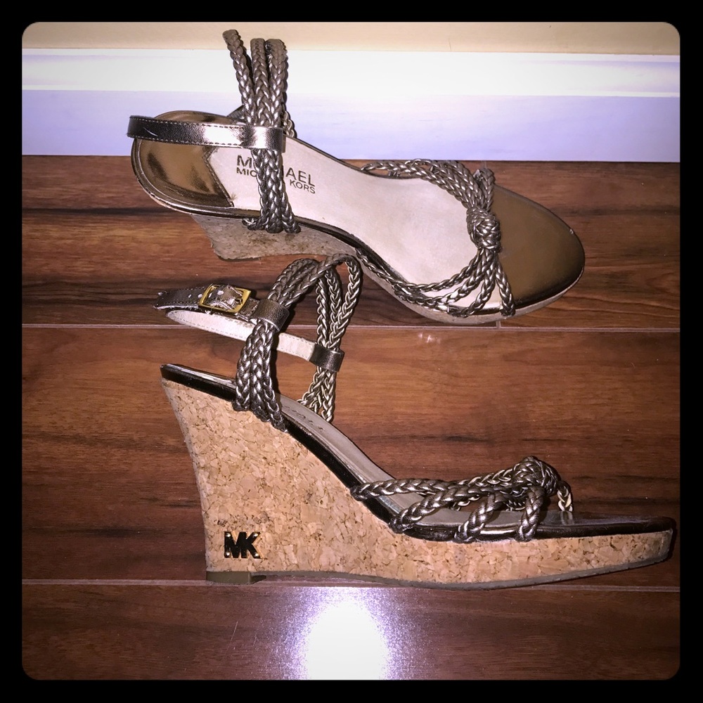 DONATING MONDAY Bronze Michael Kors wedges size 7