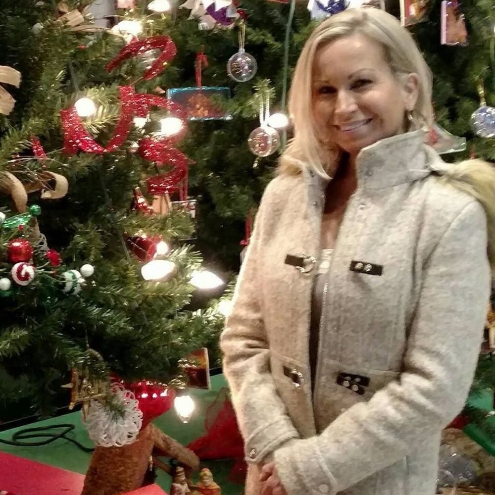 Meet your Posher, Izabela