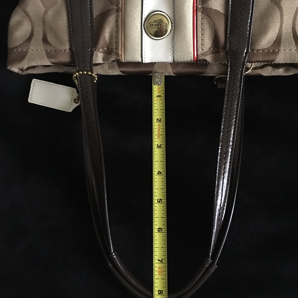 Additional pictures of Coach bag