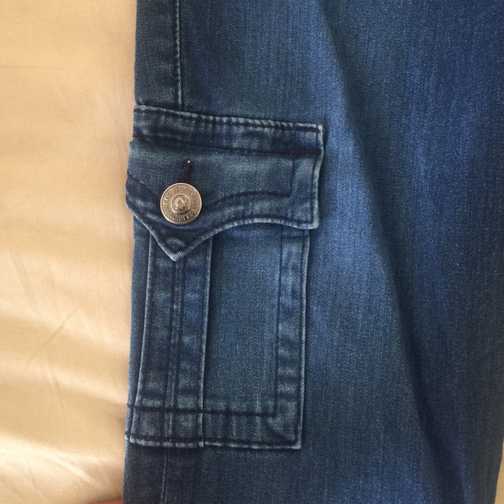 Jeans - Picture 2 of 4
