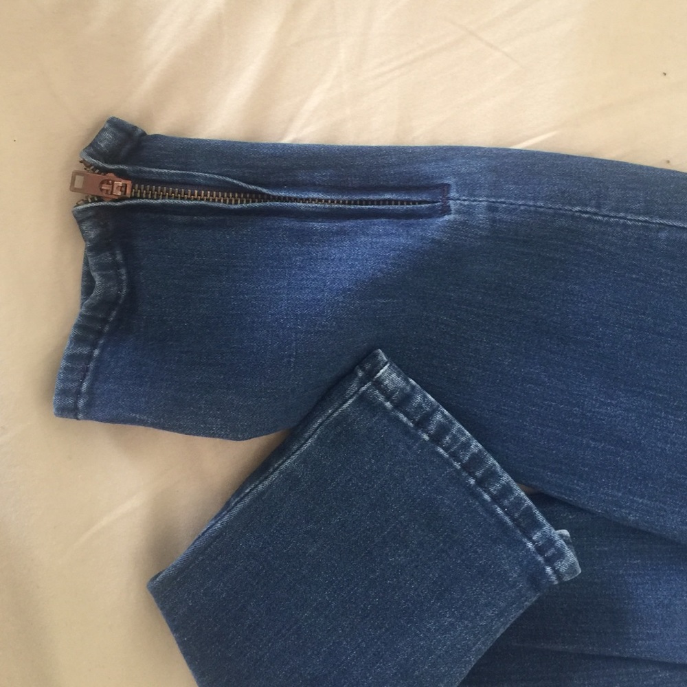 Jeans - Picture 4 of 4