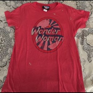 Wonder Woman t-shirt