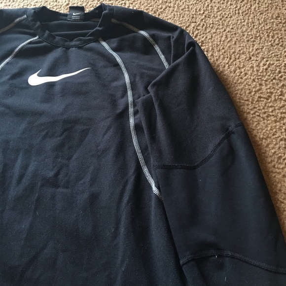 Nike sweatshirt - Picture 3 of 3