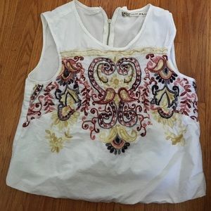 Patterned croptop