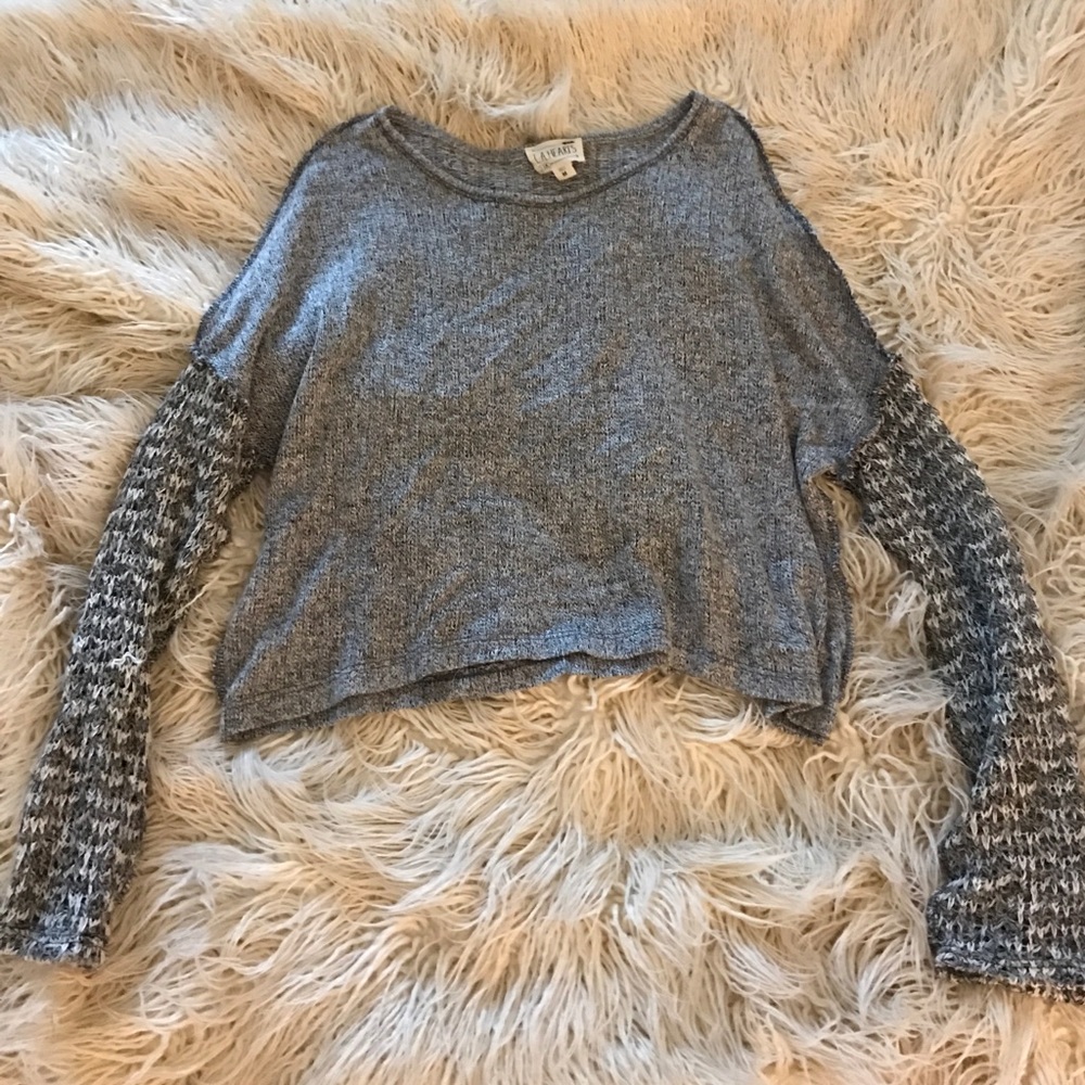 Gray Knitted Shirt/Pullover