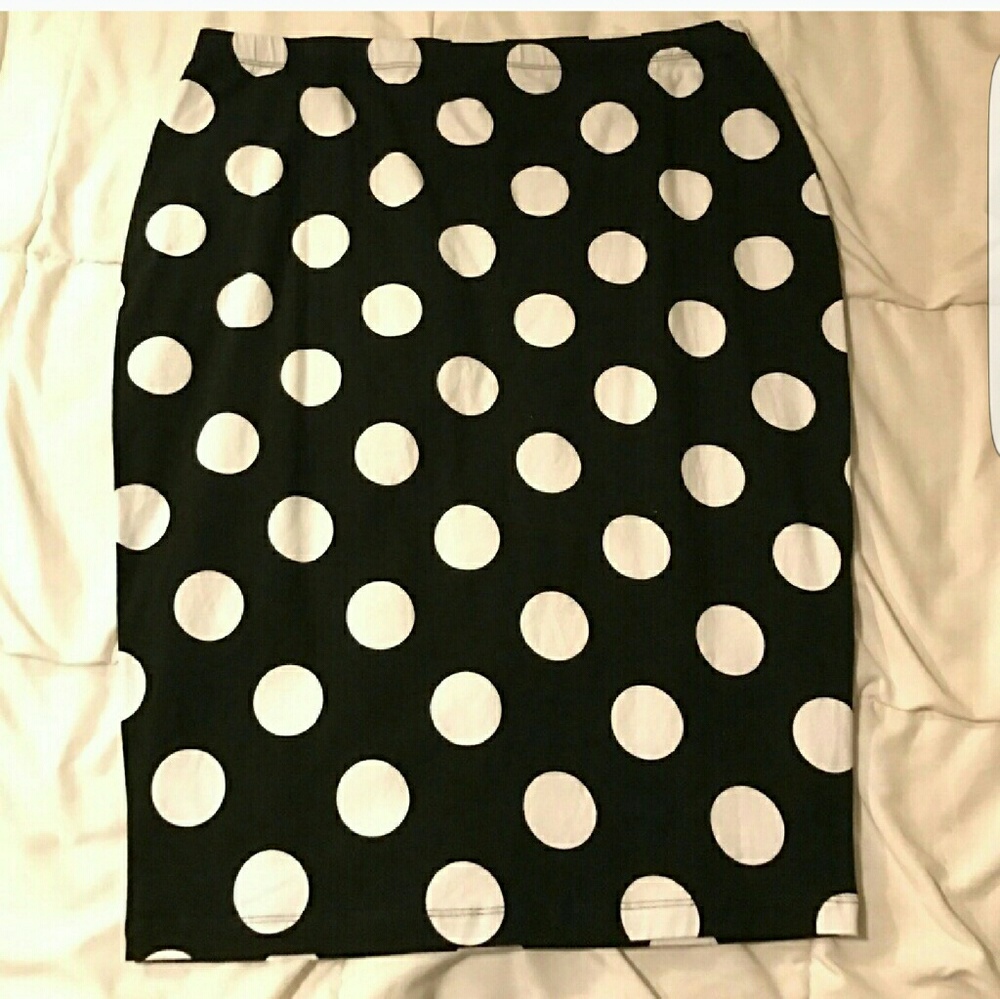 Brand new without tags midi skirt