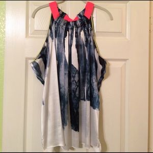 ✨Stunning Painterly Top✨