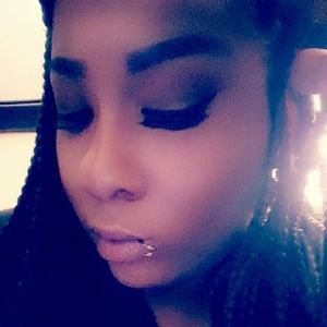 Meet your Posher, Bria