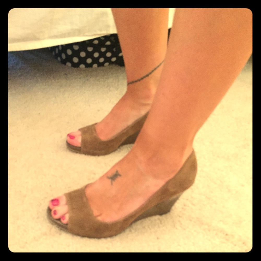 Suede peep toe Franco Sarto Wedges