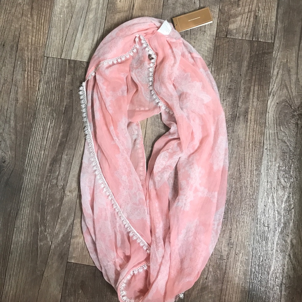 Infinity scarf new with tags