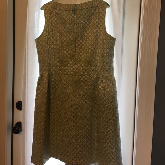 Dress - Picture 2 of 4