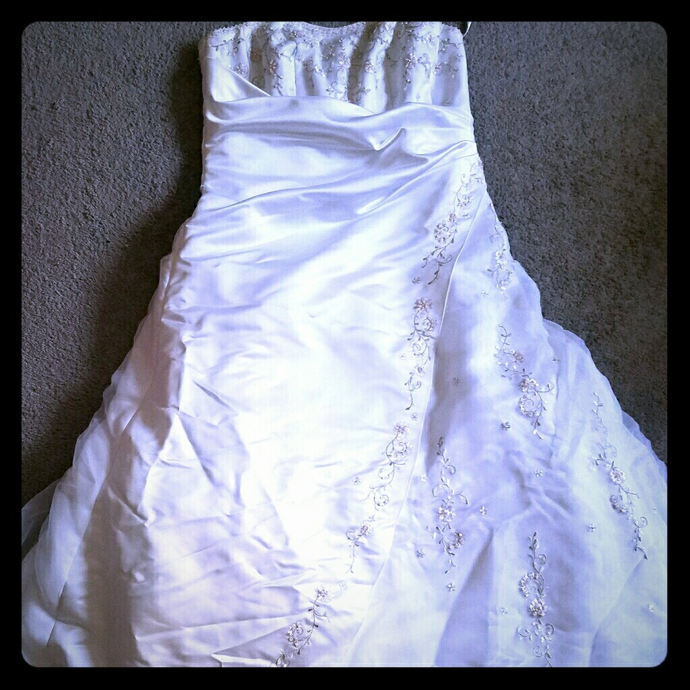 Weddng dress