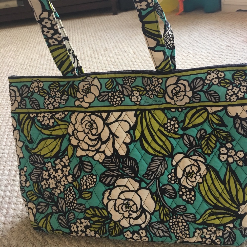 Vera Bradley Tote