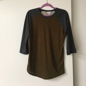 Lularoe Randy tee