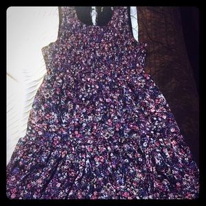 Spring Floral dress w/smocked top fits 2-6 sizes