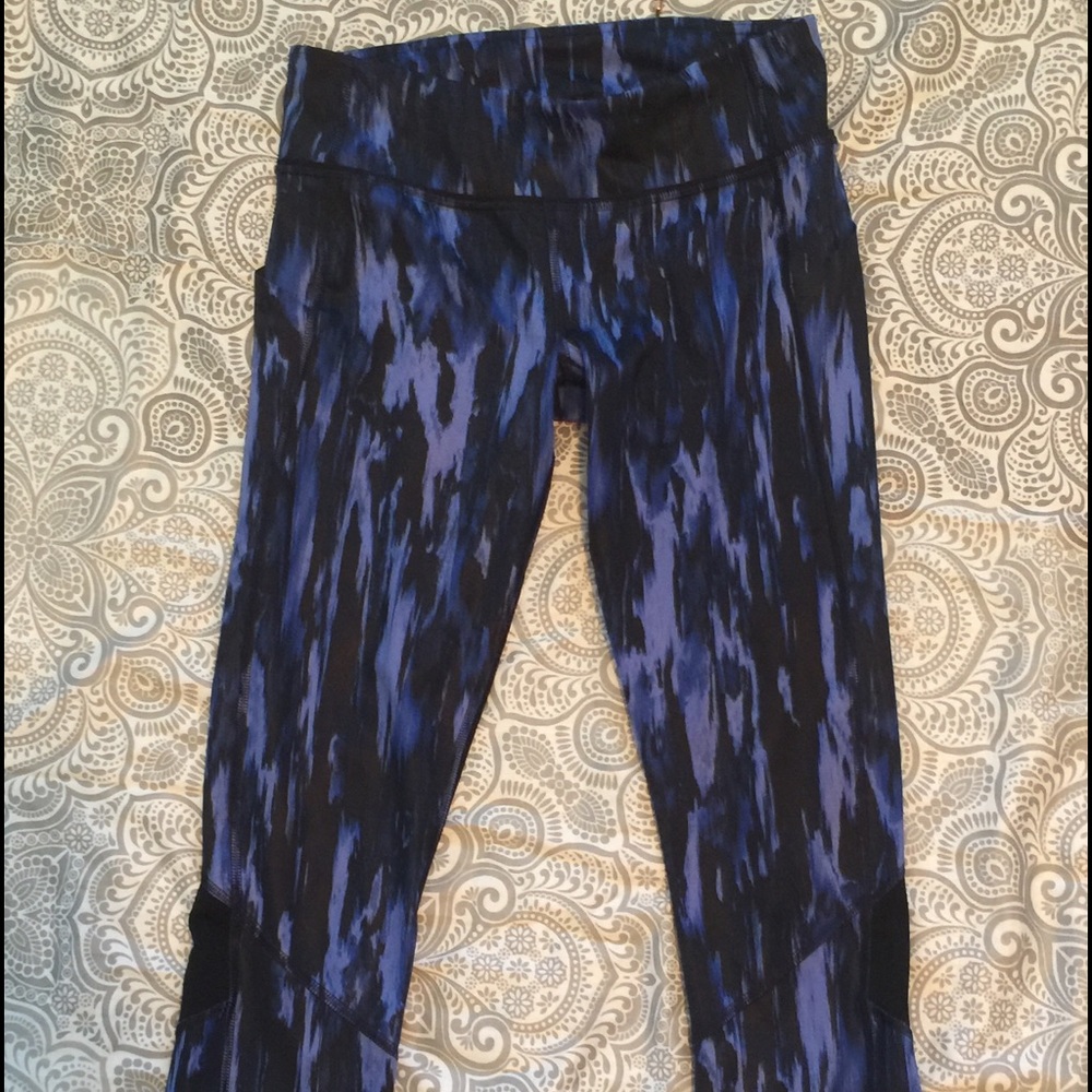Lululemon Pace Rival Crops