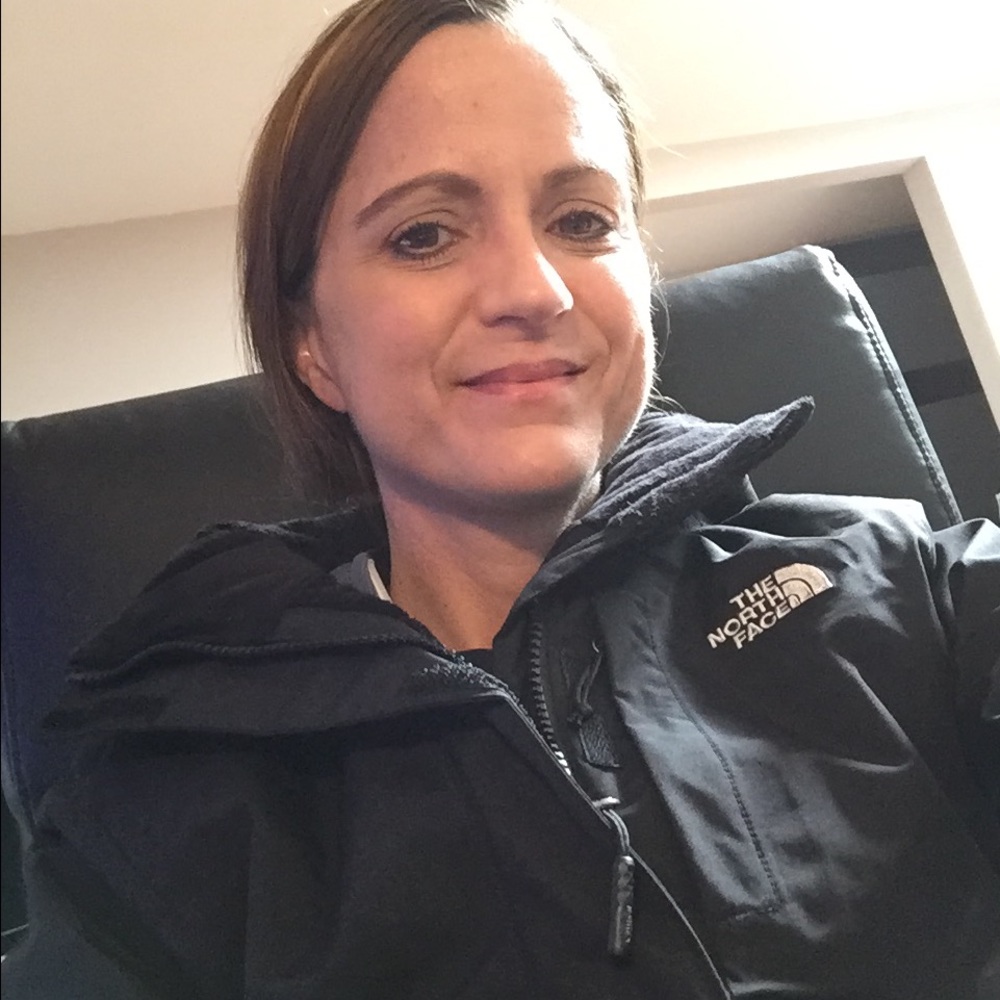 Meet your Posher, Lori