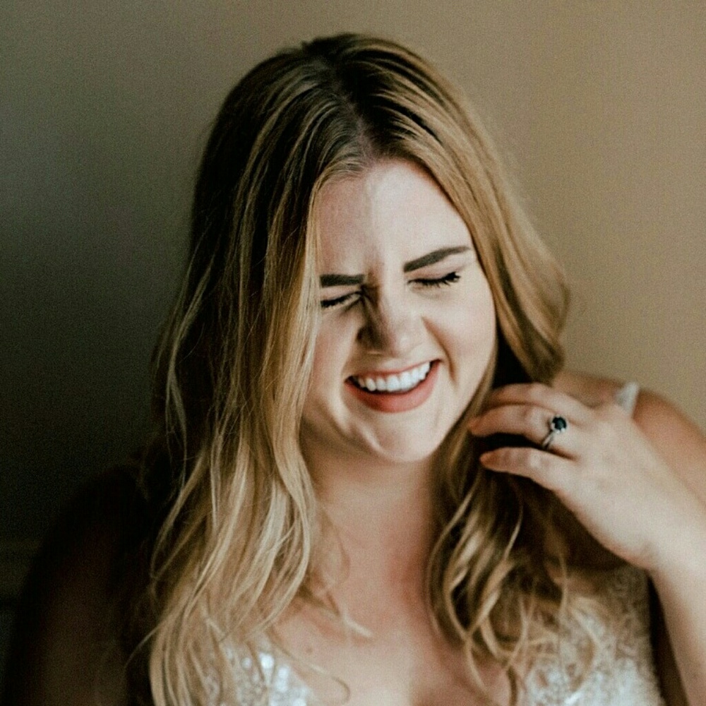 Meet your Posher, Lauren
