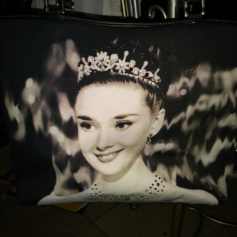 Audrey Handbag New